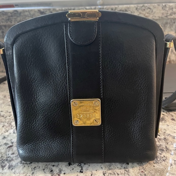 HCL (Hand Crafted Leather) Authentic Crossbody bag - Picture 1 of 10